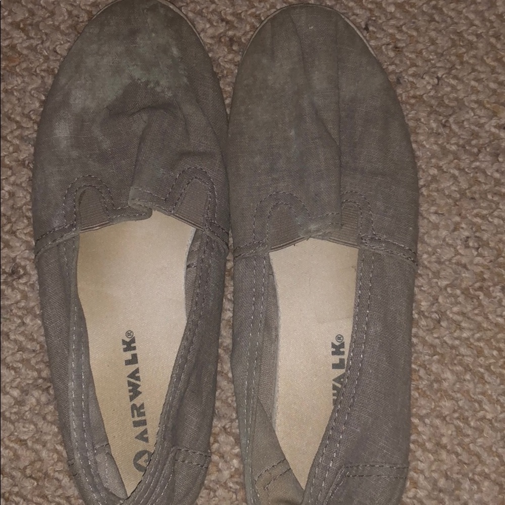 Airwalk shoes